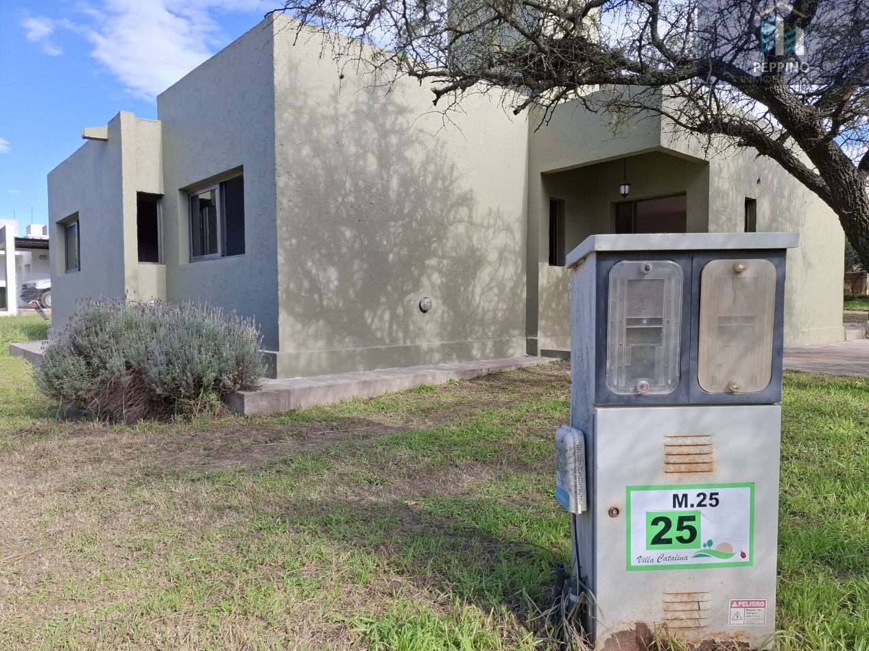 Se vende casa 3 dormitorios Villa Catalina
