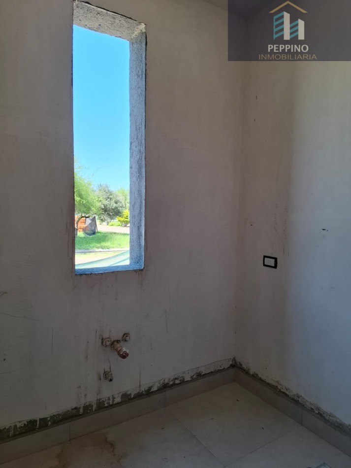VENTA - Casa en 1 Planta | 3 Dormitorios + Oficina | Barrio Bela Vista