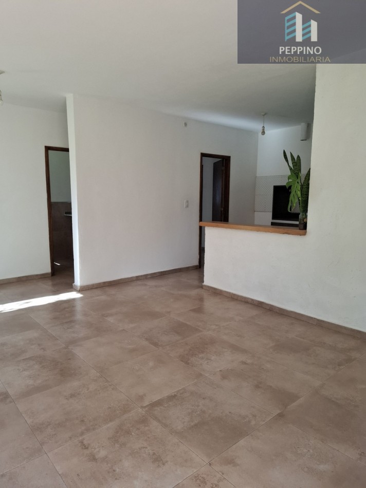 Se vende casa 3 dormitorios Villa Catalina