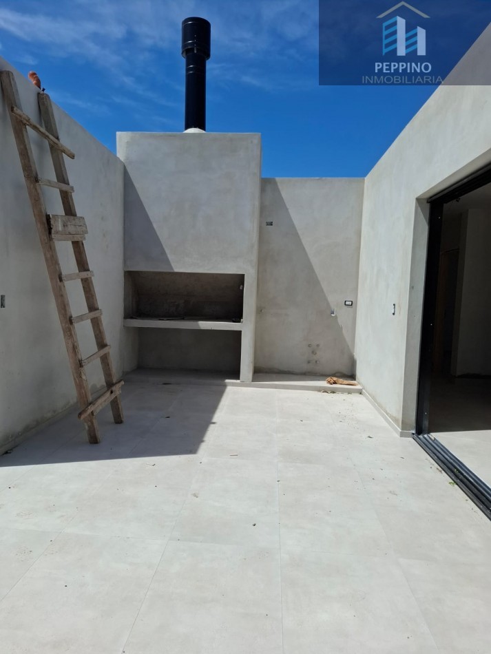 VENTA - Casa en 1 Planta | 3 Dormitorios + Oficina | Barrio Bela Vista