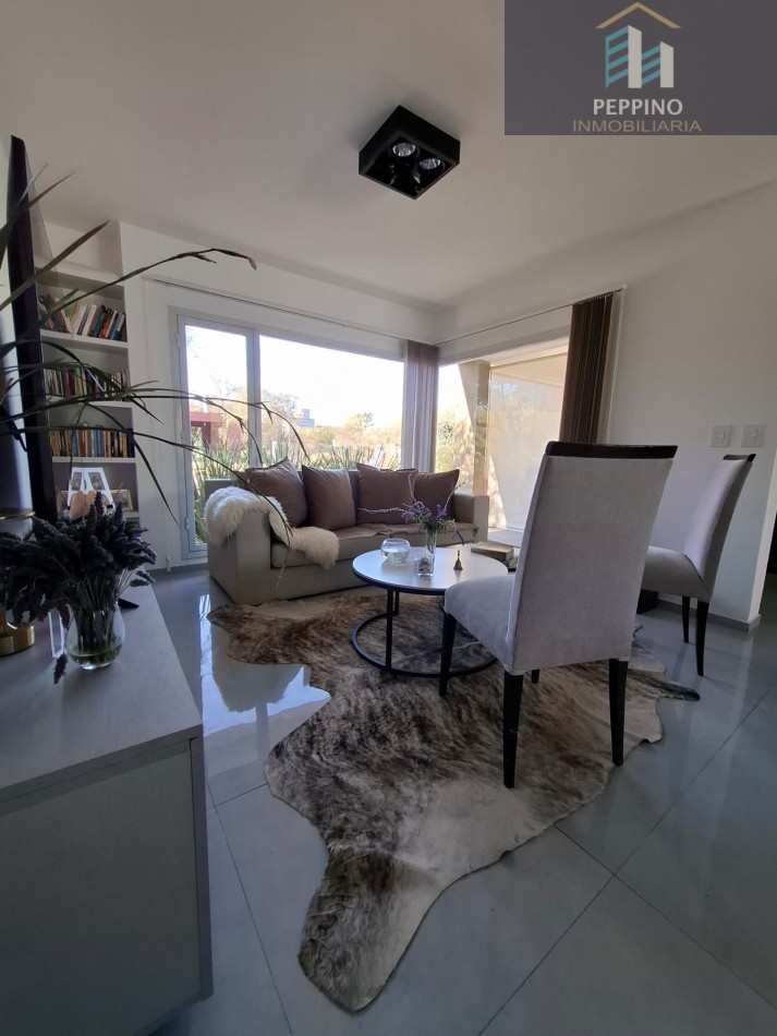 OPORTUNIDAD UNICA EN VILLA CATALINA 