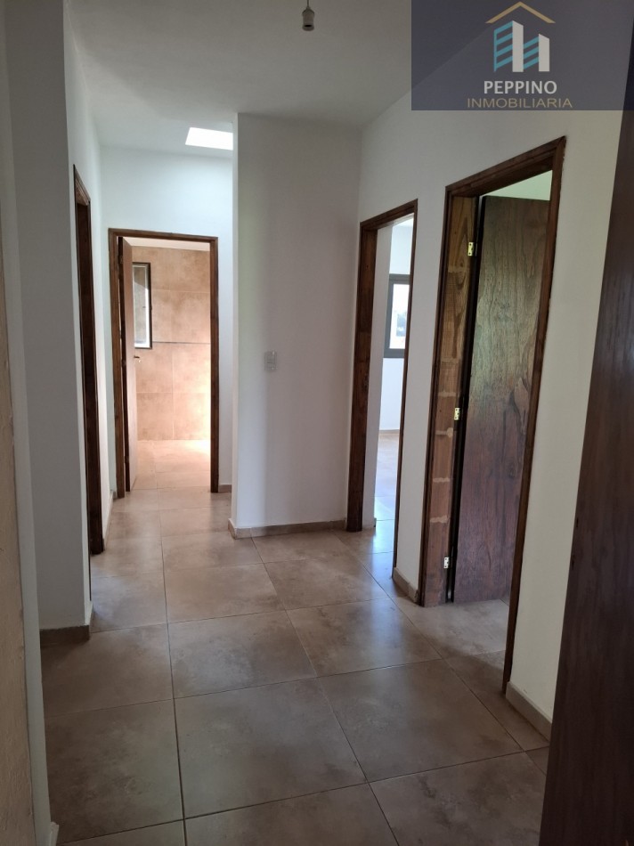 Se vende casa 3 dormitorios Villa Catalina