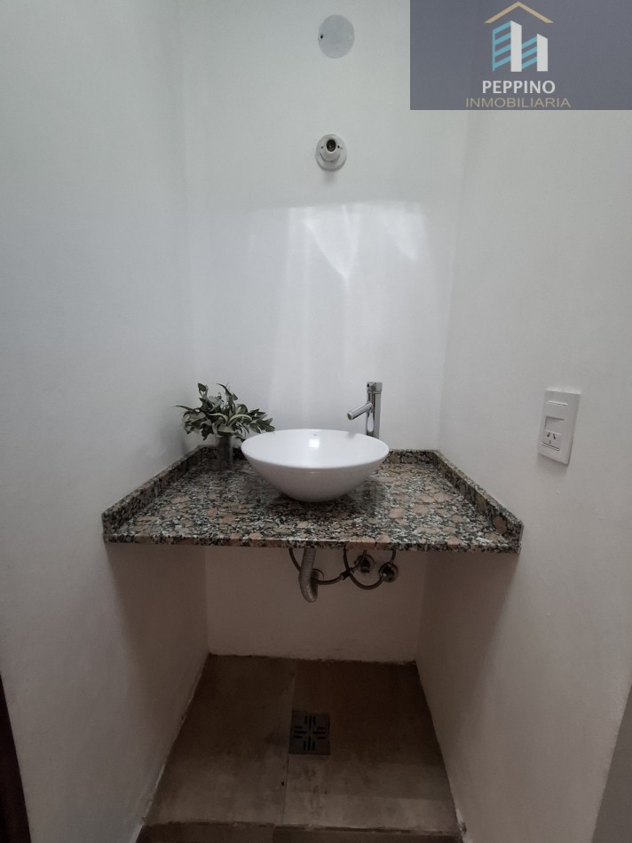 Se vende casa 3 dormitorios Villa Catalina